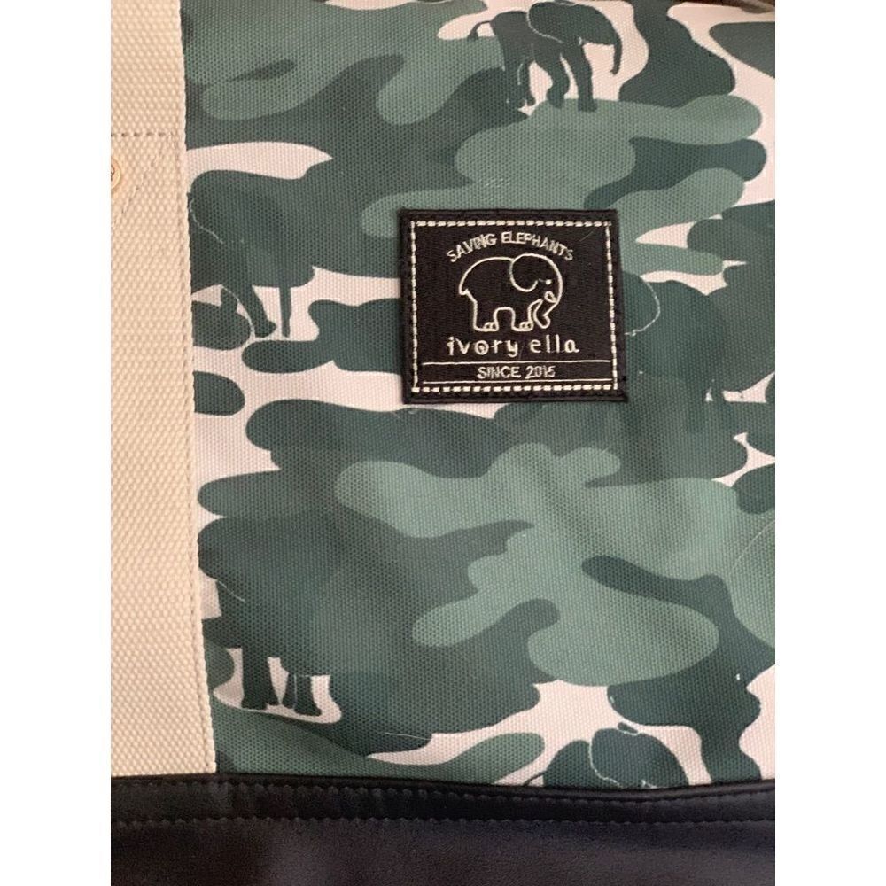 Ivory Ella Camo Weekender Green
